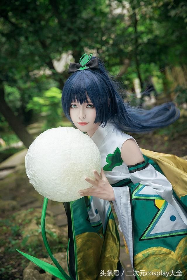 游戏画风让人流鼻血《阴阳师手游》莹草cos,清丽可爱,表情包更是那么