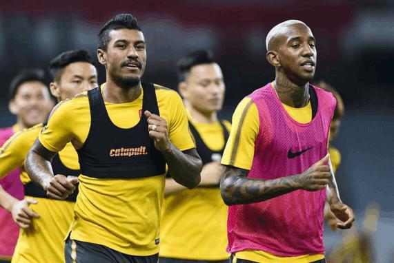 恒大生死战遇难题,首发一位置留隐患,卡帅千算