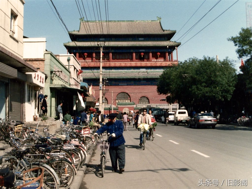 老照片:八十年代末的北京,东城西城胡同街拍