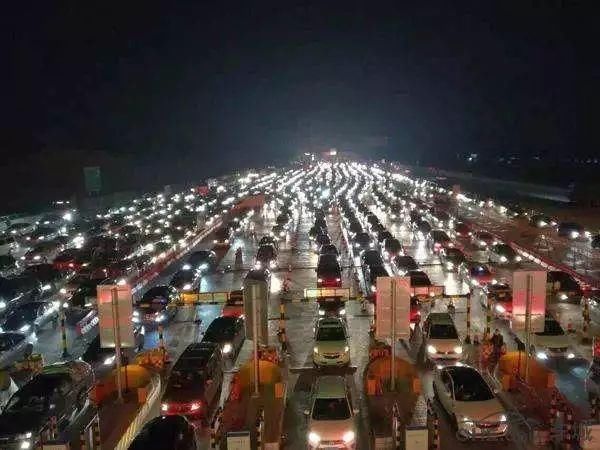 未来涨幅比一线还高!“大V”眼中2018开年买房不能错过的城市~