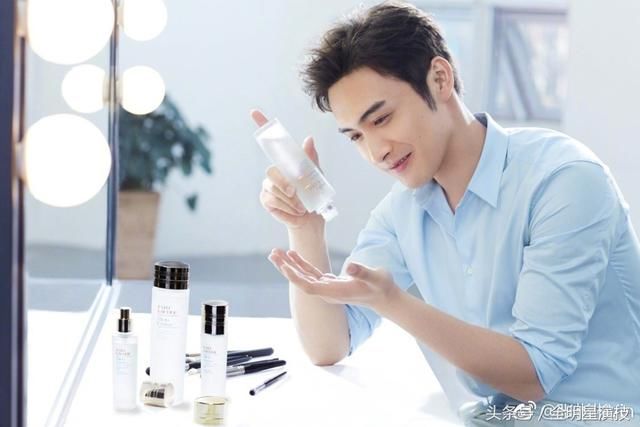 戏数十部,每部都独挑大梁,堪称2018最具潜力男演员