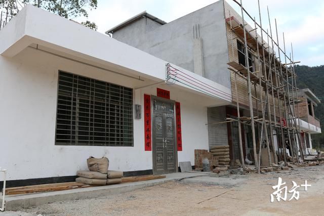 三层楼地基标准