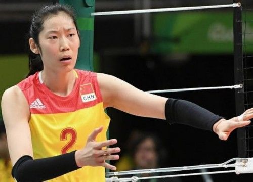 5个月达成惊人成就!朱婷不屑免试入学,自考拿