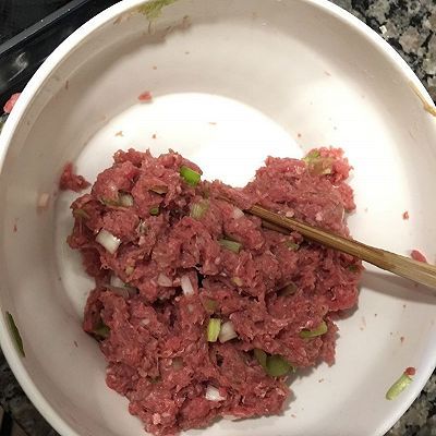 牛肉胡萝卜香菇杂粮包