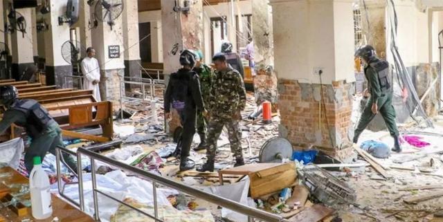 斯里兰卡多家酒店同时爆炸,一名旅客回房间取