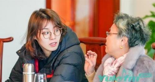 傅园慧大家族聚会等太久 现场生气气氛尴尬