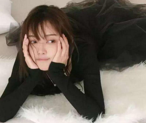 艾比换风格成“森系少女”,带火无妆感造型,网友:这才是我要的 森女代表 第3张 艾比换风格成“森系少女”,带火无妆感造型,网友:这才是我要的 森女代表 第3张
