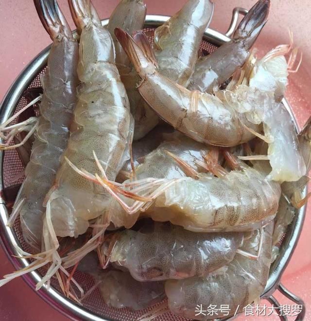 虾的这个做法，比炸酥肉好吃，一口一个好吃到停不下来，又酥又香