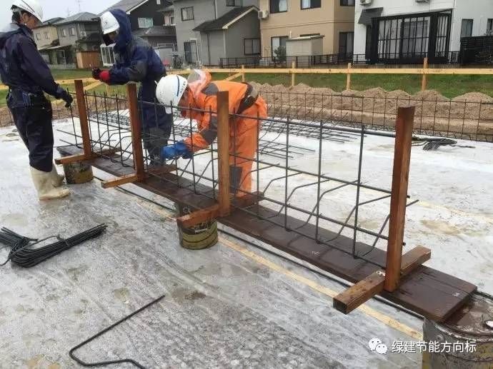 被动房采暖制冷新技术:地埋管新风系统节能建筑的建造过程分享