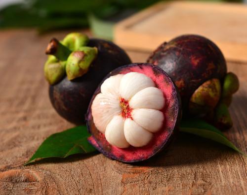 爱吃山竹的人,身体一级棒!但讲究食用人群,建议