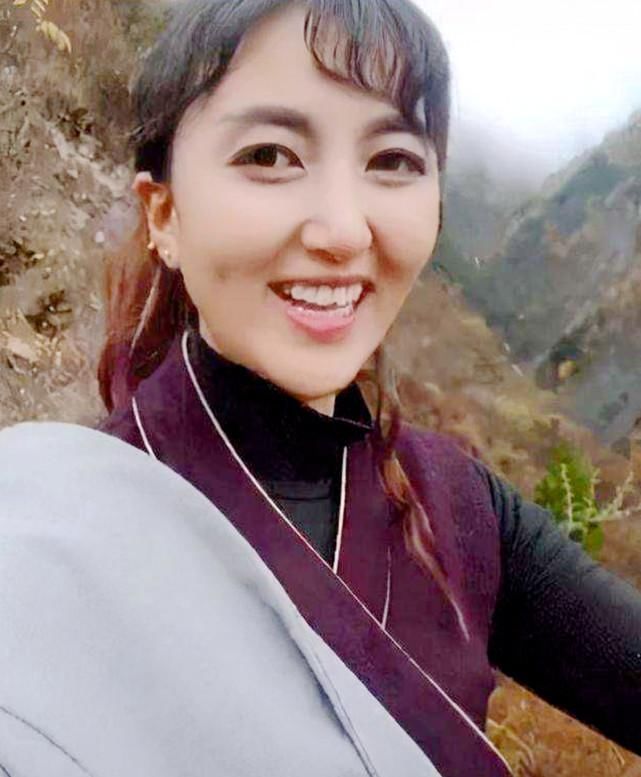 拉姆走了,评论火了,不只是《不要和陌生人说话》这么简单
