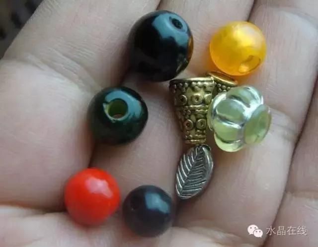 最便宜的水晶 t018ecee5f156ec7fcd.jpg