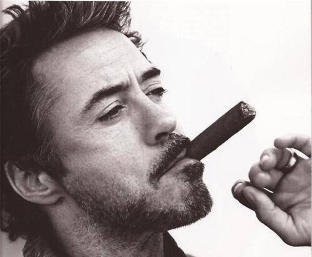 唐尼缺席复联4发布会,去年一见竟是最后一次,