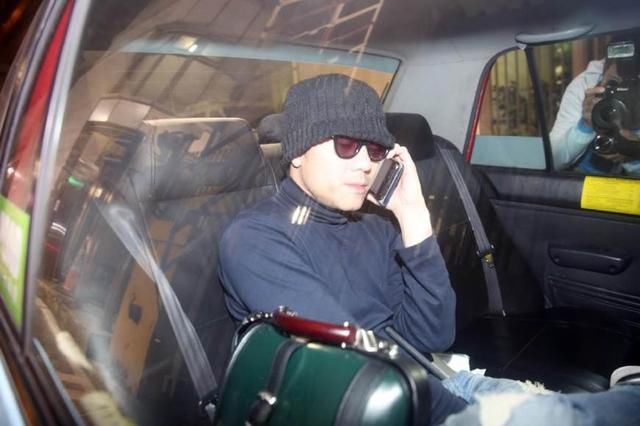 梁汉文醉驾呼气超标逾4倍被捕,曾被封为醉街歌