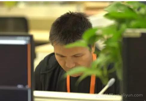 多隆:淘宝第一行代码撰写者的程序世界_【快资