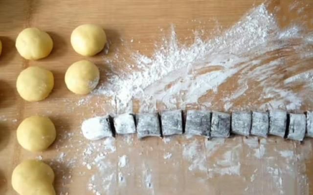一碗面,两个鸡蛋,不用烤箱,不用水,简单快速做出美味糕点