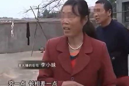 男子花光积蓄为爱妻治病，妻子病好后却要求离婚，女方：你太穷了