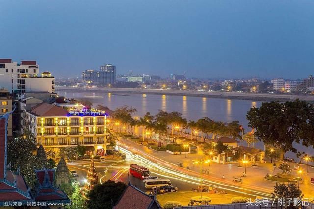 中国赴柬埔寨游客猛增，严惩边检人员向中国游客索要小费！