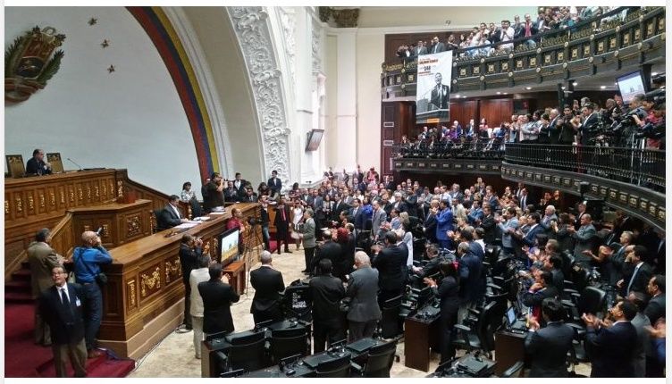 反对马杜罗!委内瑞拉国会呼吁建立自由外汇