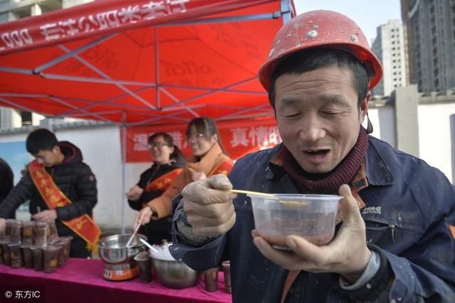 建筑工地工资高也招不来年轻人，农名工道出了4点原因，太赞同了