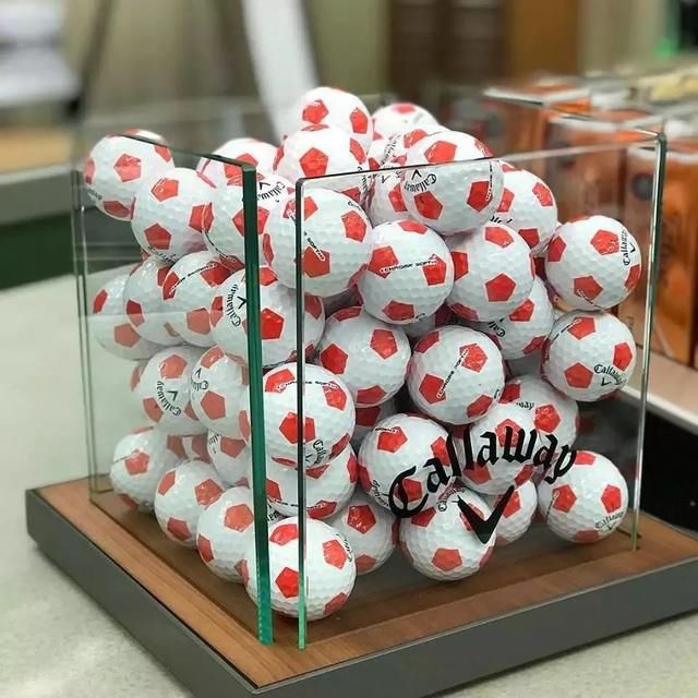 世界杯马上就要开始啦! 小足球 黑科技-石墨烯