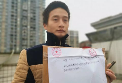 医院致歉幼儿输液管中有虫