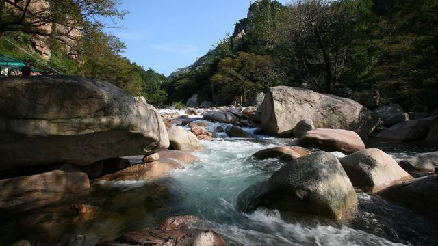 比三亚清净,高铁可直达!这个有山有海的小岛,物价便宜又美丽!