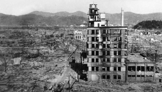 被原子弹轰炸后的日本广岛长崎，如今变成什么样?简直不敢相信!