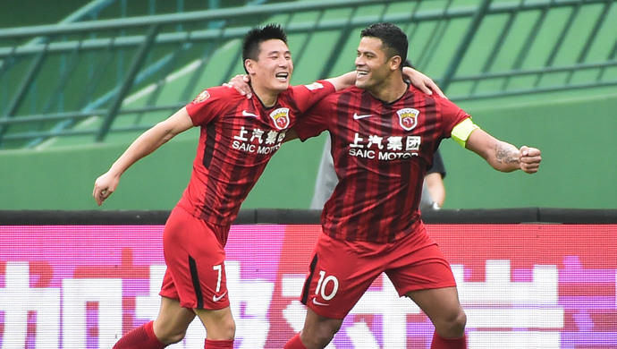 战术板 佩雷拉的4141阵型魔法,果真是复制英超