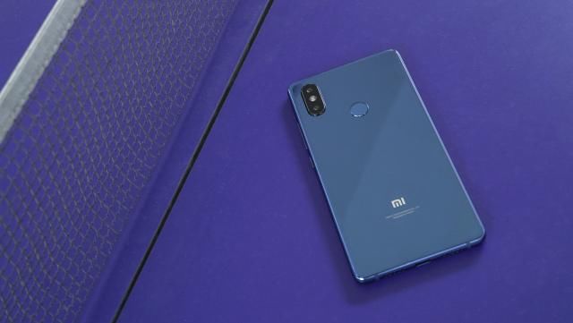 抢占C位 小米8SE登顶新品销售榜