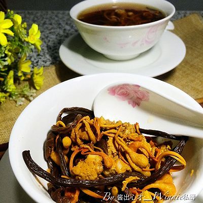 茶树菇虫草花炖瘦肉