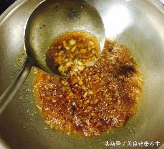 白菜这样做，堪称是下饭的精品，清爽可口，试试就停不下的美味