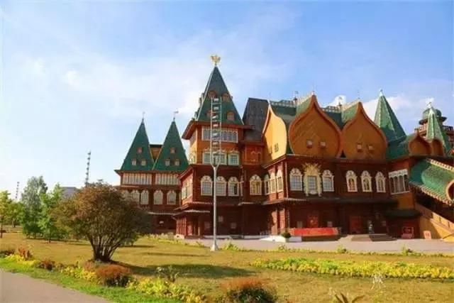 成都到欧洲旅游,往返居然不到2000元…