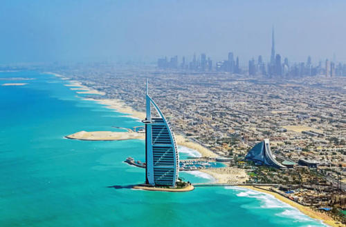 拿1万块人民币去迪拜玩,可以玩上几天?答案万