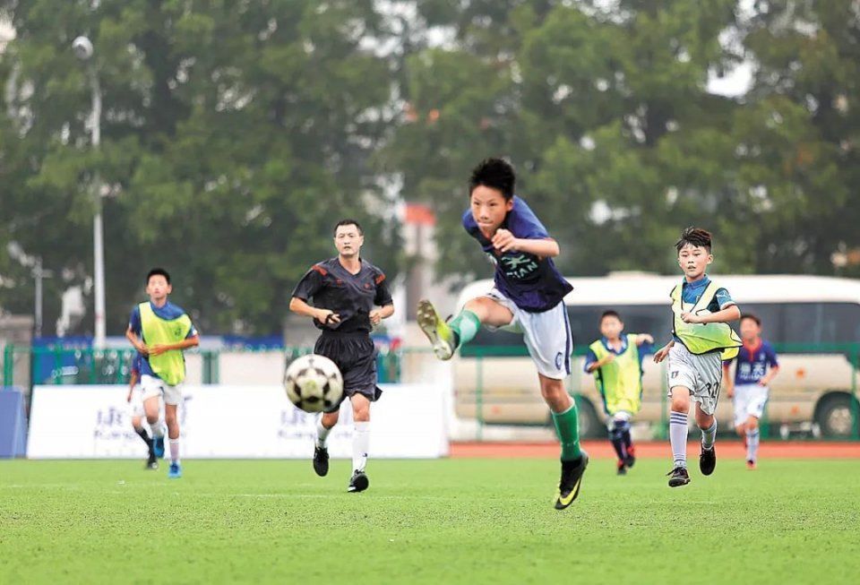 喜讯!邳州8所学校入围全国青少年校园足球特色