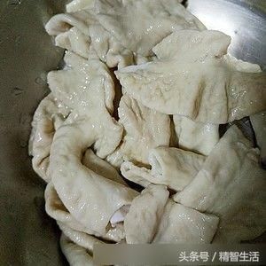 东西总是洗不干净?用它泡一泡,搓一搓,脏肥肠酱牛肚怎样去土腥味图片