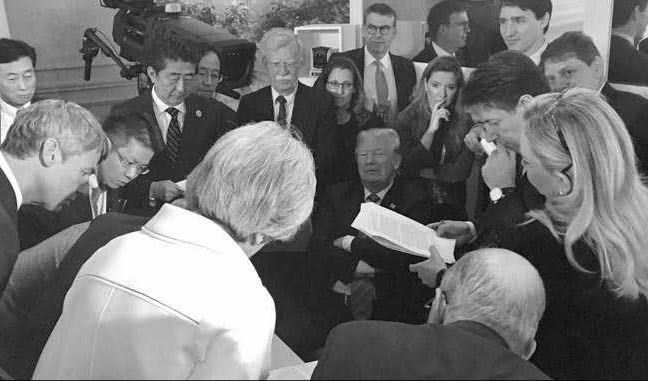 G7峰会这张照片火了，背后寓意深远，“照骗”的真相是什么?