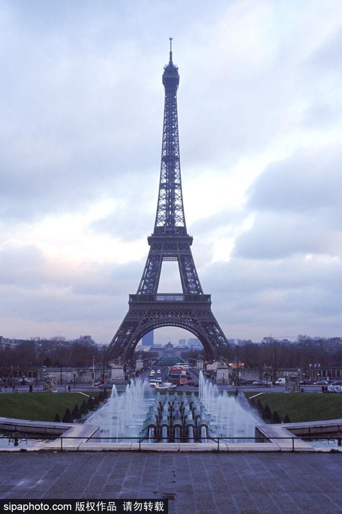 法国的“铁娘子” 著名旅游景点埃菲尔铁塔知多少