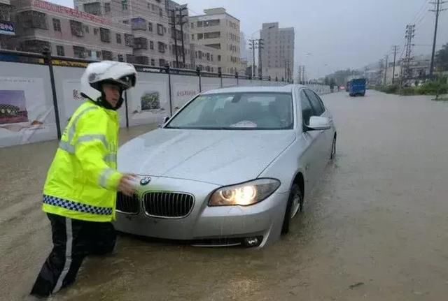 台风暴雨袭来！看看深圳最容易被积水的地方