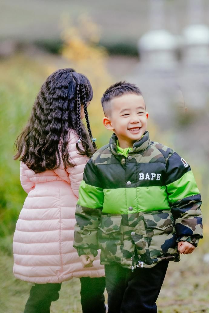 小小春的新发型帅出了天际,笑容暖化所有人,陈