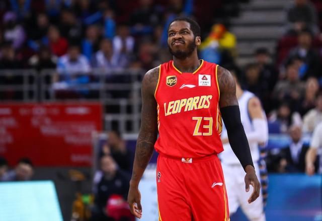 CBA季后赛:北京首钢男篮落后深圳男篮5分!总