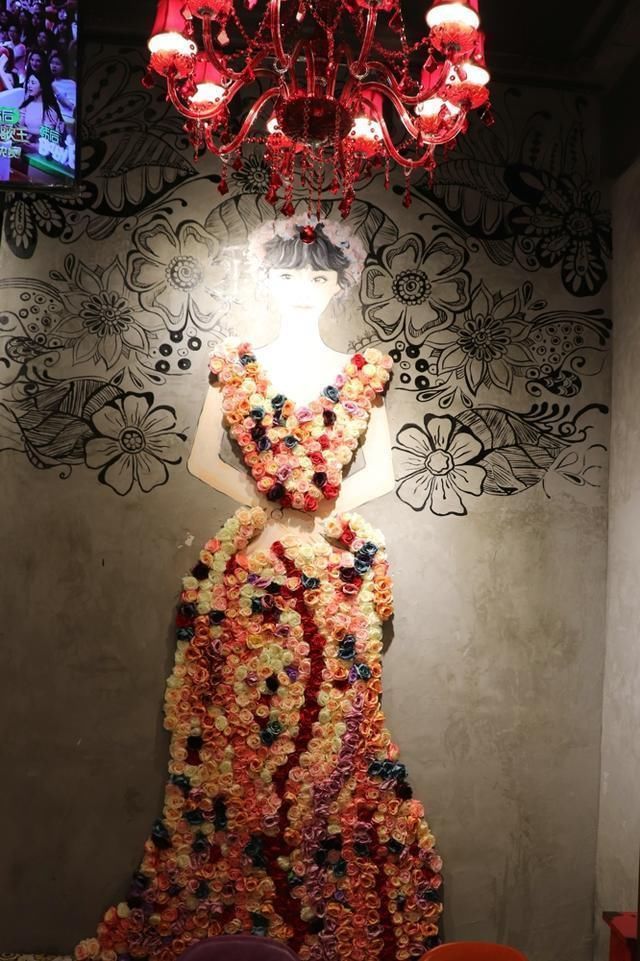 重庆网红拍照餐厅 这家算是串串香中的高颜值