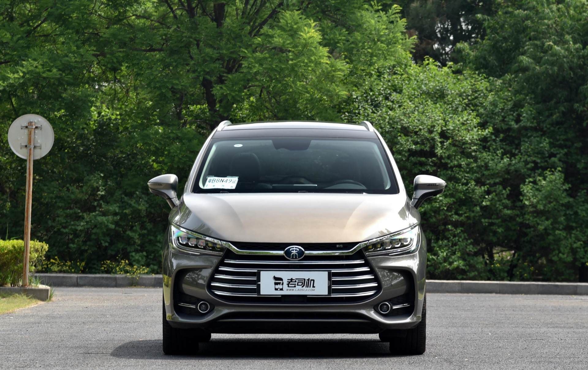 百公里加速6.9秒的奶爸车 小哥带你看比亚迪宋MAX新能源 百家乐网站排行