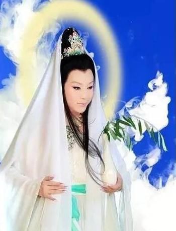 10大饰观音明星对比,刘涛林心如贤惠,李玉刚辣