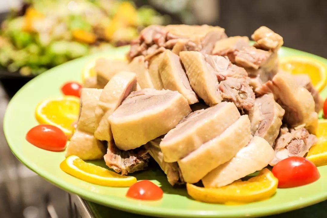 吃完要上天!南京新生代五星级自助,百种美食、