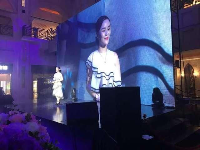 华语歌手罗丽珊《心上人在草原》新歌发布会圆