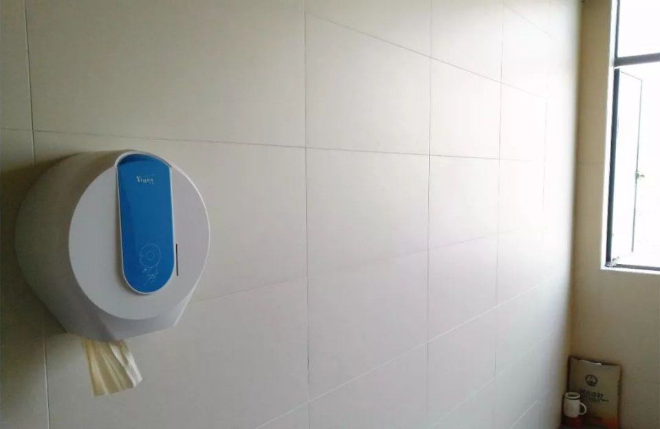 一卷厕纸破三道难题,浙大玉泉校区掀起厕所革