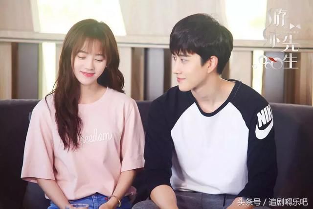 青春励志游泳偶像剧《游泳先生》将开播,鞠婧