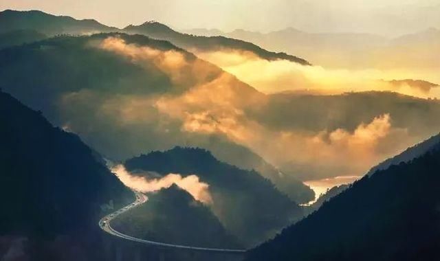 浙江隐藏的7条如诗如画的绝美“天路”你去过几条？