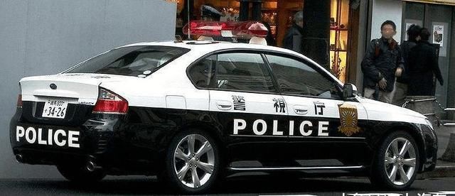 中国的警车，美国的警车，日本的警车，越南的警车简直是天壤地别